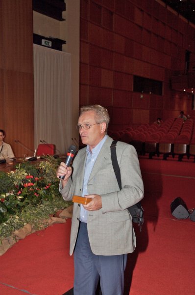 090_EPAC closing3.jpg