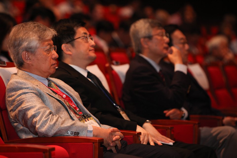 IPAC2016 0509 A 83