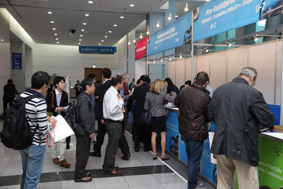 IPAC2016 0509 B 24