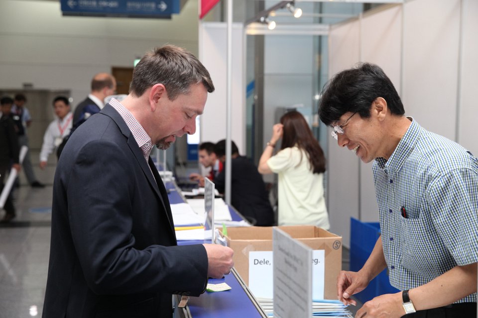 IPAC2016 0509 B 41
