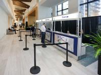 02a-Registration Desk